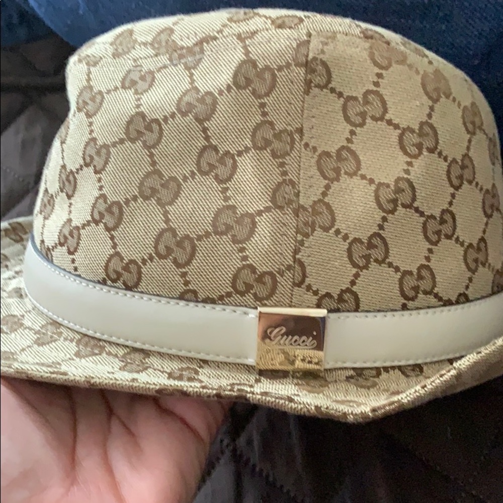 Gucci hat